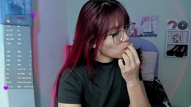 Fresita Rosita online show from 02/03/25, 12:36