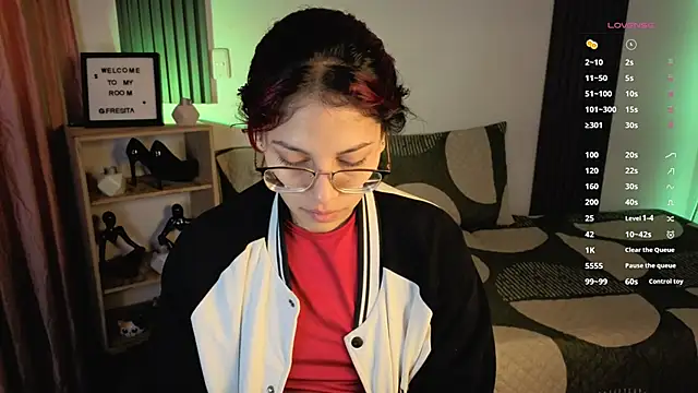 Fresita Rosita online show from 09/12/25, 12:27