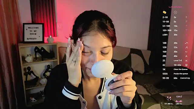 Fresita Rosita online show from 09/18/25, 12:29