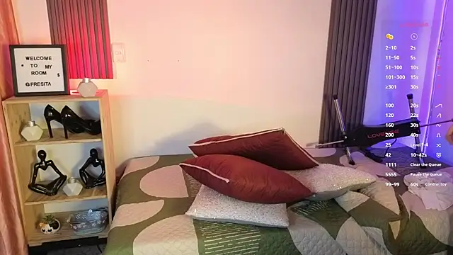 Fresita Rosita online show from 11/10/25, 12:15