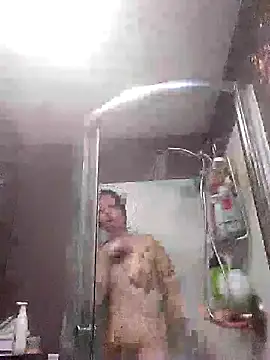 Snapshot of KarmaXblayze chatting on 10/18/25, 01:45 KarmaXblayze online show from 10/18/25, 01:45