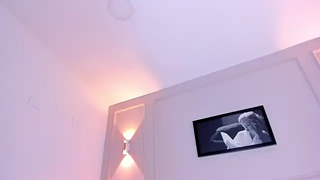 anniemartinezz online show from 12/27/24, 05:59