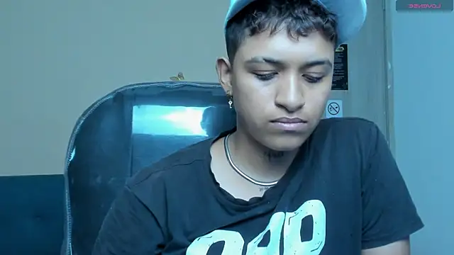 Dominick jones online show from 11/11/25, 08:53