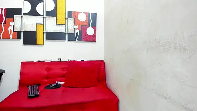 Snapshot of Mariana_16_ chatting on 01/27/25, 10:16 Mariana 16 online show from 01/27/25, 10:16