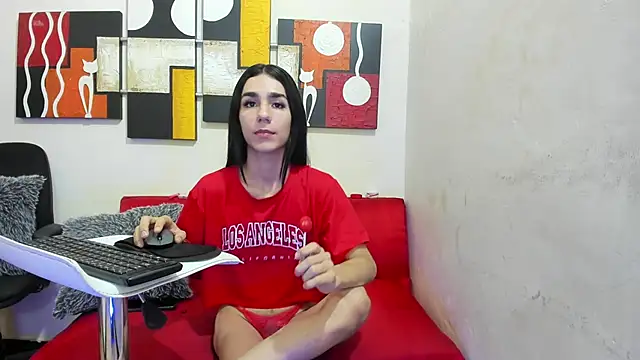 Snapshot of Mariana_16_ chatting on 02/02/25, 09:56 Mariana 16 online show from 02/02/25, 09:56