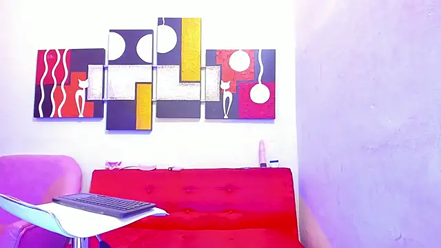 Snapshot of Mariana_16_ chatting on 02/27/25, 08:09 Mariana 16 online show from 02/27/25, 08:09