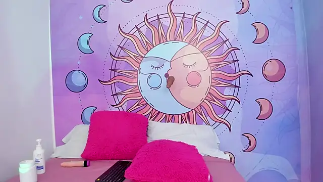 Mariana 16  online show from 11/08/25, 07:45