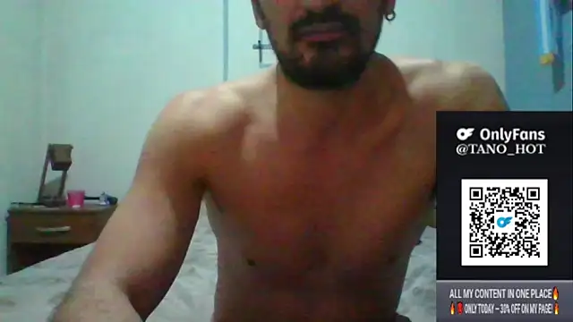 italianbighorse22 online show from 10/14/25, 02:56