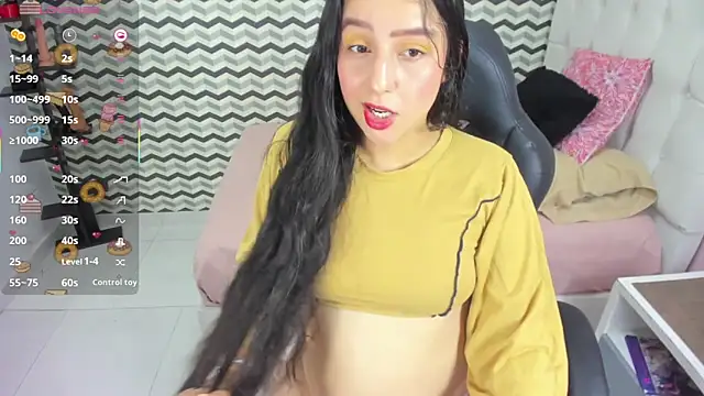 ARYAMORGAN1 online show from 10/15/25, 03:06