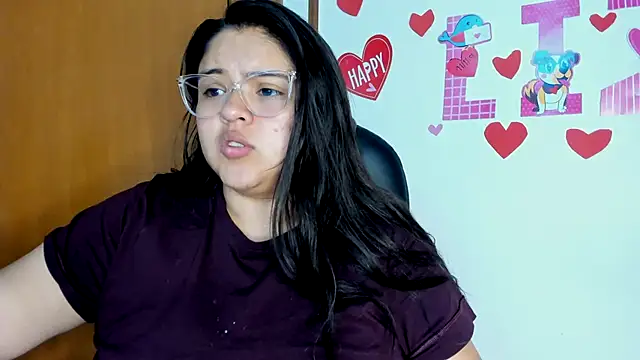 Snapshot of lizzie_c chatting on 02/18/25, 05:42 lizzie c online show from 02/18/25, 05:42