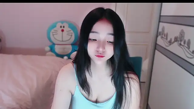 Snapshot of xiao-xiao-D chatting on 10/15/25, 09:20 xiao-xiao-D online show from 10/15/25, 09:20