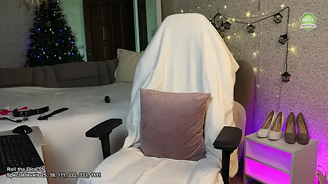 Snapshot of Melisssa_kitty chatting on 01/27/25, 02:57 Melisssa kitty online show from 01/27/25, 02:57