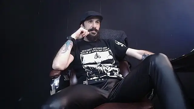 Snapshot of AxelColton chatting on 02/23/25, 12:05 AxelColton online show from 02/23/25, 12:05