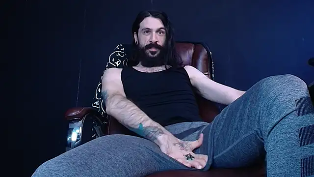 Snapshot of AxelColton chatting on 03/19/25, 12:34 AxelColton online show from 03/19/25, 12:34