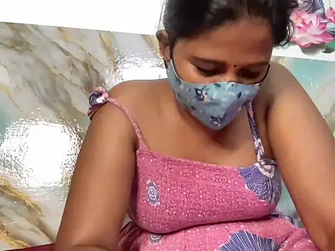 Tamil Sanjana  online show from 09/15/25, 07:58