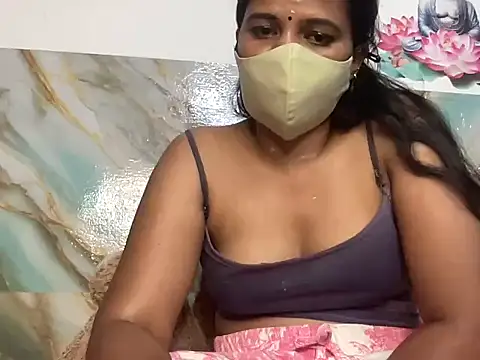 Tamil Sanjana  online show from 10/14/25, 03:02