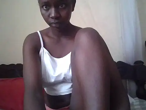 Missbella25 online show from 10/20/25, 06:03