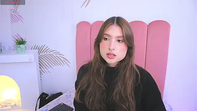 Snapshot of Daisha_Riley chatting on 02/19/25, 12:22 Daisha Riley online show from 02/19/25, 12:22