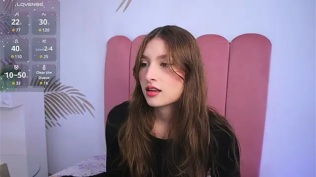 Snapshot of Daisha_Riley chatting on 02/27/25, 12:23 Daisha Riley online show from 02/27/25, 12:23