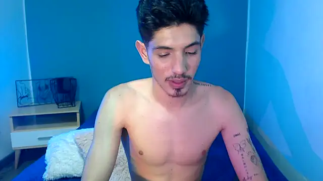 Snapshot of fabrizzio__ chatting on 01/31/25, 11:24 fabrizzio online show from 01/31/25, 11:24