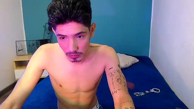 Snapshot of fabrizzio__ chatting on 02/01/25, 08:37 fabrizzio online show from 02/01/25, 08:37