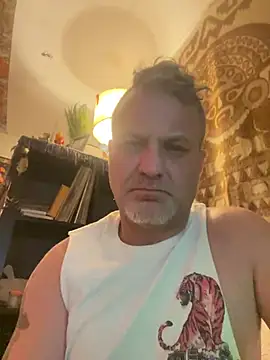 SilverandFox online show from 01/07/25, 05:31