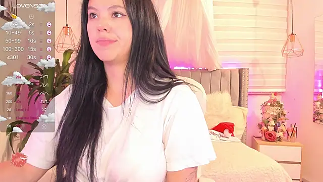 Snapshot of vanesa_moon__ chatting on 01/12/25, 04:31 vanesa moon online show from 01/12/25, 04:31