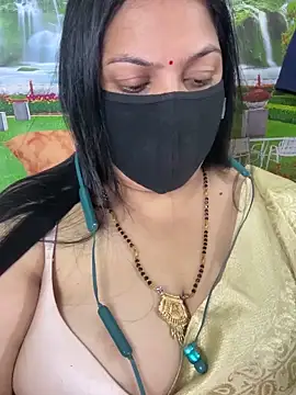 FlatVincy4 online show from 10/24/25, 04:03