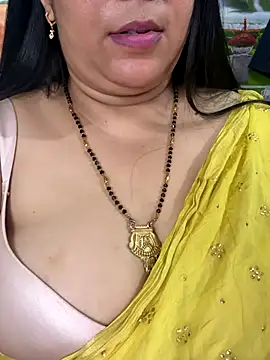 FlatVincy4 online show from 10/28/25, 05:26