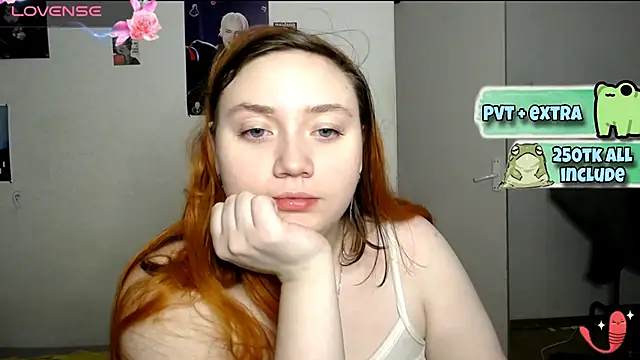 Snapshot of Bitchy_Lily chatting on 01/26/25, 05:34 Bitchy Lily online show from 01/26/25, 05:34