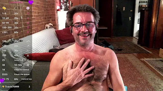 Snapshot of Johnny_Bottoms chatting on 03/08/25, 01:17 Johnny Bottoms online show from 03/08/25, 01:17