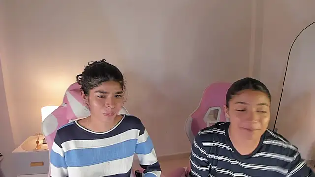 martina roldam online show from 09/27/25, 02:16