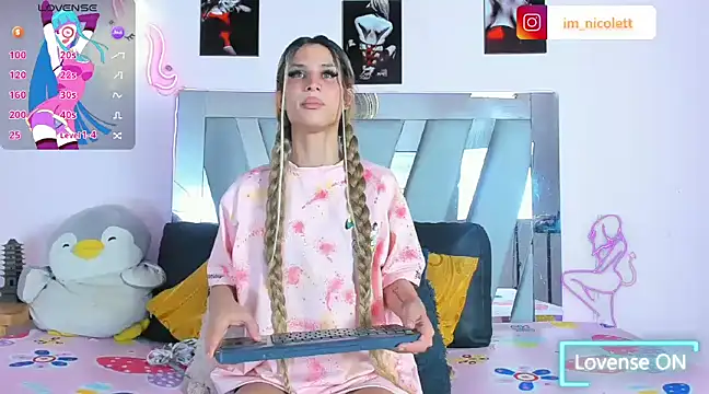 supradoll online show from 02/06/25, 06:02