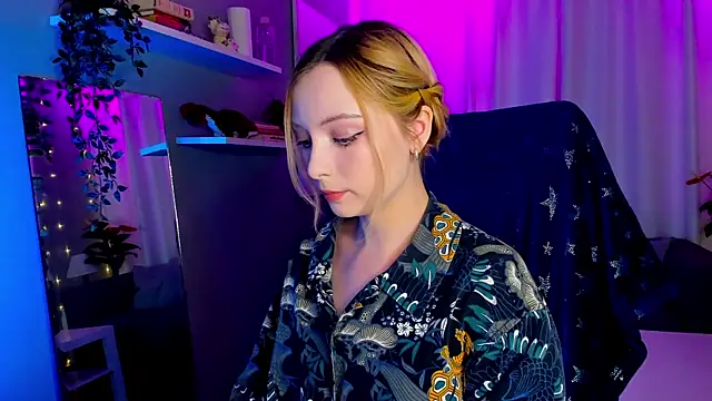 Snapshot of forget_me_not_eve chatting on 01/14/25, 11:53 forget me not eve online show from 01/14/25, 11:53