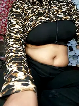 Snapshot of Riyashahi1 chatting on 01/07/25, 06:56 Riyashahi1 online show from 01/07/25, 06:56