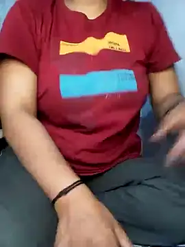 Snapshot of Riyashahi1 chatting on 03/08/25, 06:58 Riyashahi1 online show from 03/08/25, 06:58