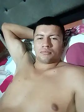 Snapshot of restrepo99 chatting on 01/07/25, 02:53 restrepo99 online show from 01/07/25, 02:53