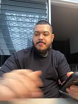 El Titan1998 online show from 11/17/25, 09:42