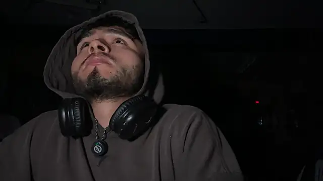 Beboteejoel online show from 09/28/25, 02:17