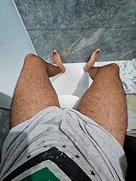 Snapshot of tesaoSP011 chatting on 12/01/25, 04:17 tesaoSP011 online show from 12/01/25, 04:17