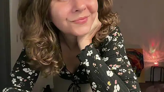 leahsparkles online show from 10/12/25, 04:55