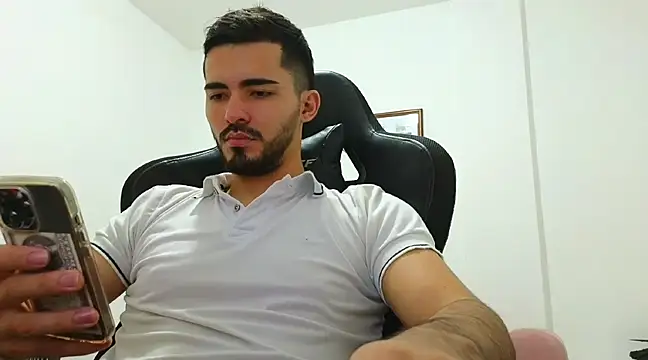 Massimoo 07 online show from 12/21/24, 09:15