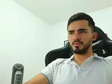 Massimoo 07 online show from 12/22/24, 04:06