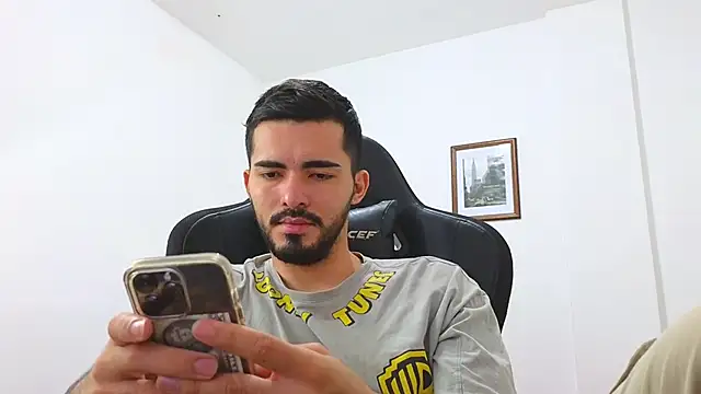 Massimoo 07 online show from 12/29/24, 08:04