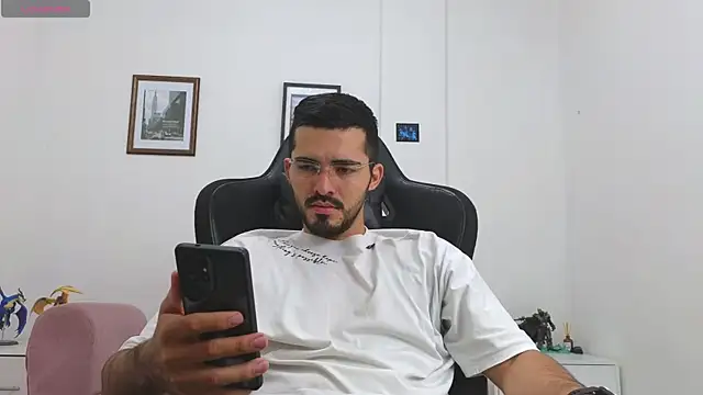 Massimoo 07 online show from 10/08/25, 03:31