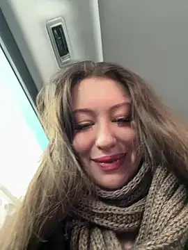 Snapshot of AndreaMood chatting on 01/29/25, 05:40 AndreaMood online show from 01/29/25, 05:40