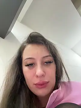 Snapshot of AndreaMood chatting on 02/09/25, 11:04 AndreaMood online show from 02/09/25, 11:04