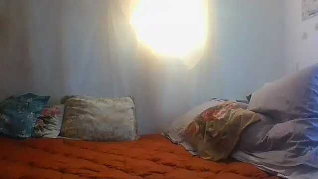 Snapshot of BELLAMORGANE1 chatting on 01/30/25, 04:13 BELLAMORGANE1 online show from 01/30/25, 04:13