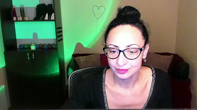 Arianasweety23 online show from 01/10/25, 06:31