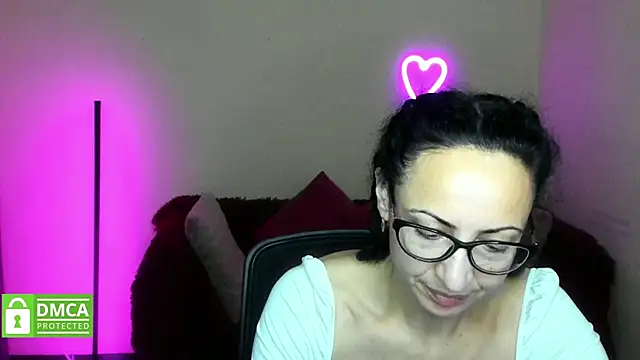 Arianasweety23 online show from 10/29/25, 06:31